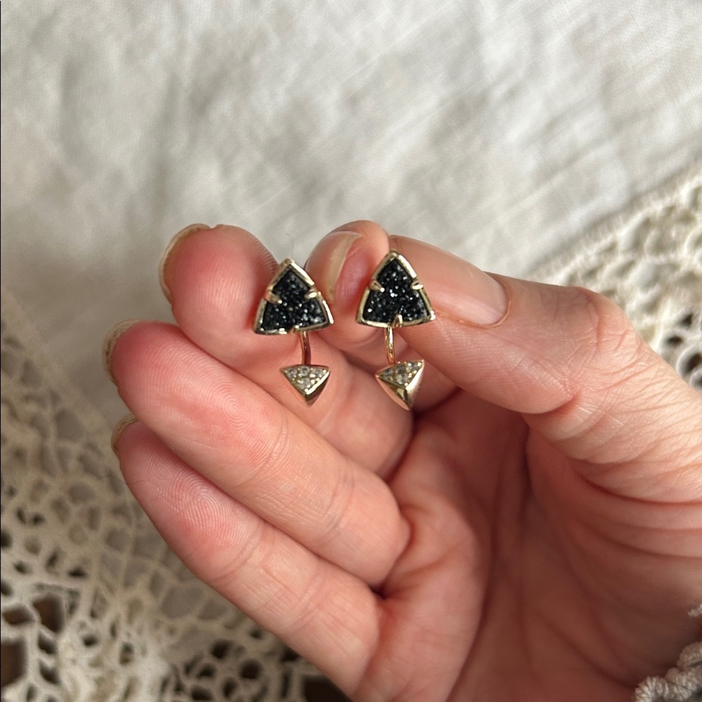 Kendra Scott Perry Ear Jacket Earrings in Gold and Black Drusy